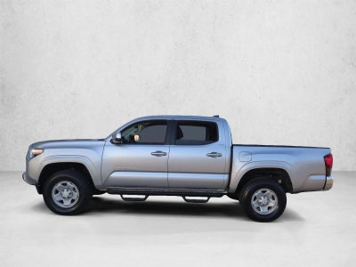 2022 Toyota Tacoma 2WD 2WD SR5 Double Cab 5' Bed I4 AT (SE)