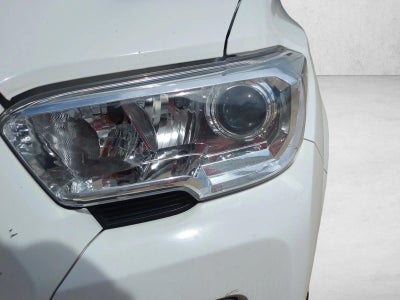 2022 Toyota Tacoma 2WD 2WD SR Double Cab 5' Bed I4 AT (GS)