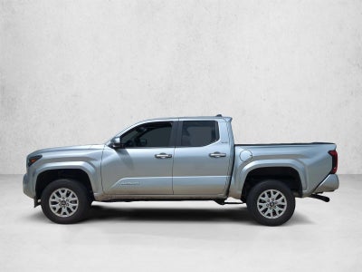 2024 Toyota Tacoma 2WD 2WD SR5 Double Cab 5' Bed AT (SE)