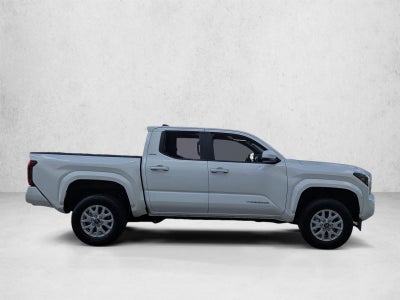 2025 Toyota Tacoma 2WD 2WD SR5 Double Cab 5' Bed AT (SE)