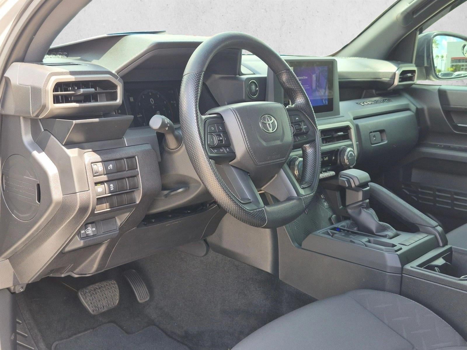 2025 Toyota Tacoma 2WD 2WD SR Double Cab 5' Bed AT (GS)