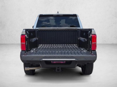 2025 Toyota Tacoma 2WD 2WD SR Double Cab 5' Bed AT (GS)