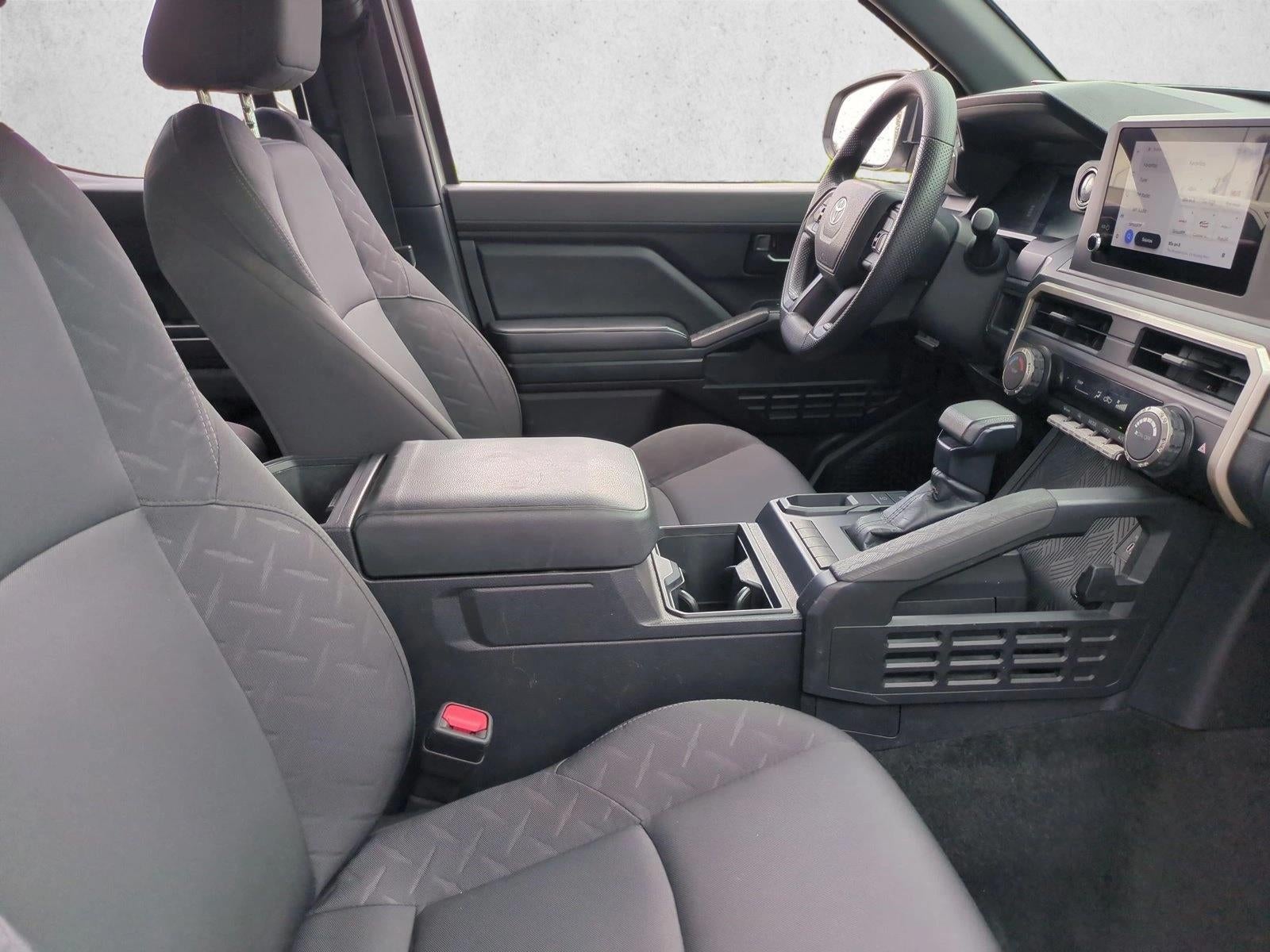 2024 Toyota Tacoma 2WD 2WD SR Double Cab 5' Bed AT (GS)