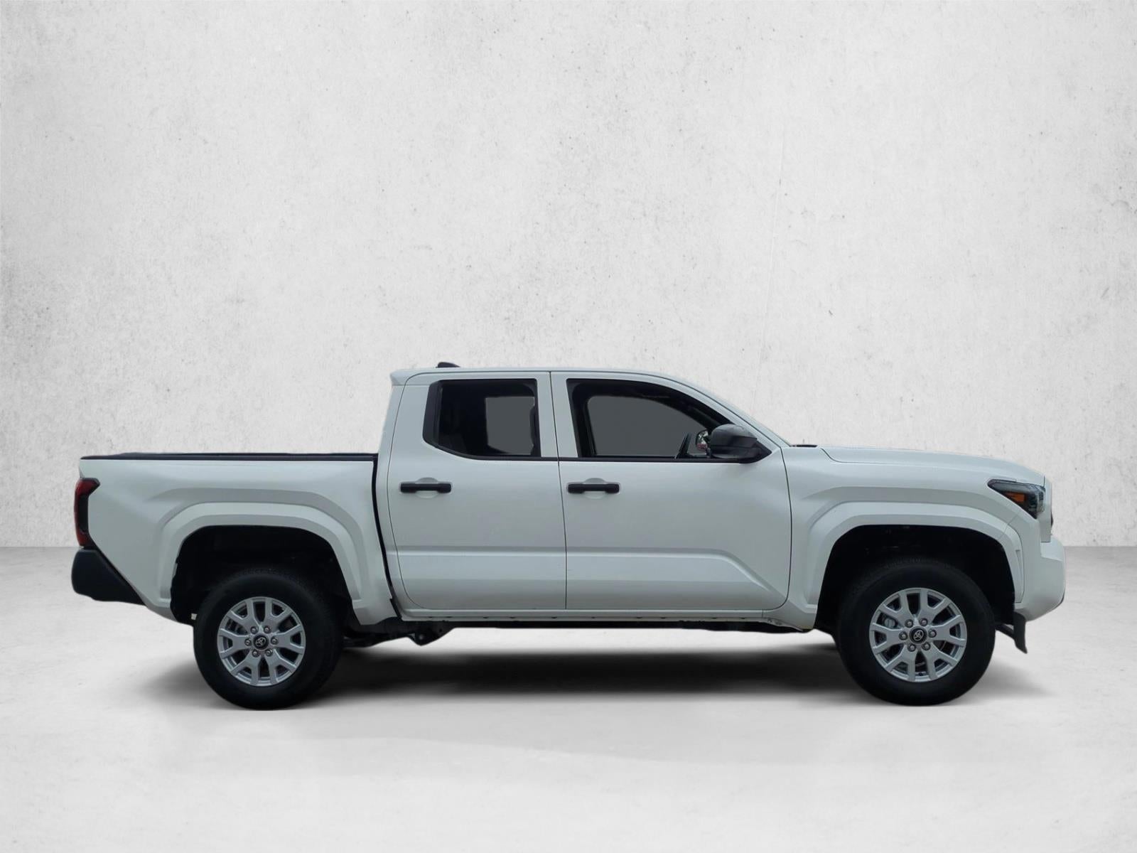 2024 Toyota Tacoma 2WD 2WD SR Double Cab 5' Bed AT (GS)