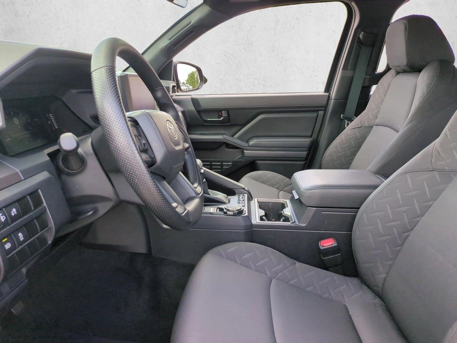 2024 Toyota Tacoma 4WD 4WD SR5 Double Cab 5' Bed AT (Natl)