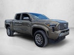 2024 Toyota Tacoma 4WD 4WD Limited Hybrid Double Cab 5' Bed AT (Natl)