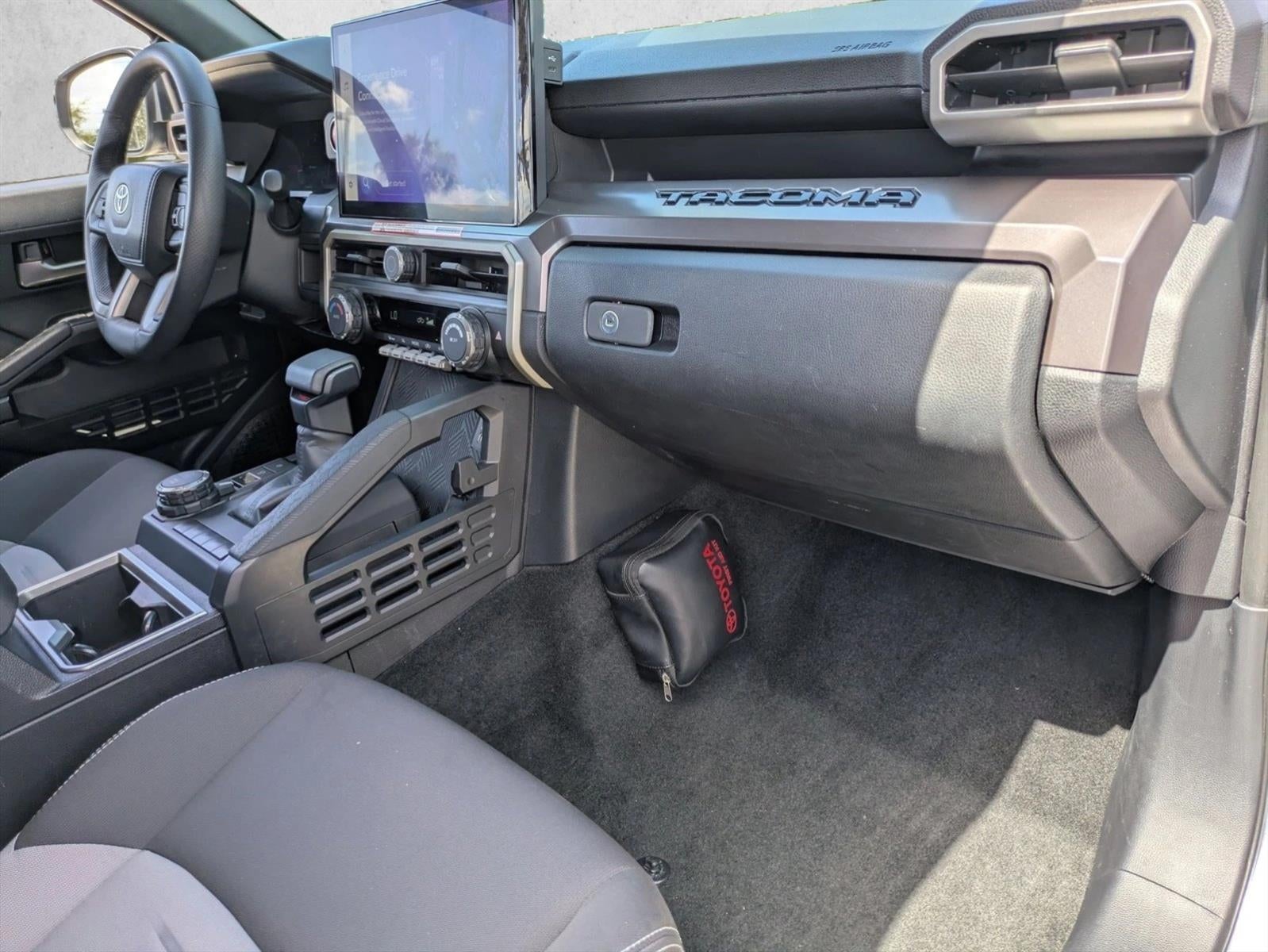 2025 Toyota Tacoma 4WD 4WD TRD Sport Hybrid Double Cab 5' Bed AT (Natl)