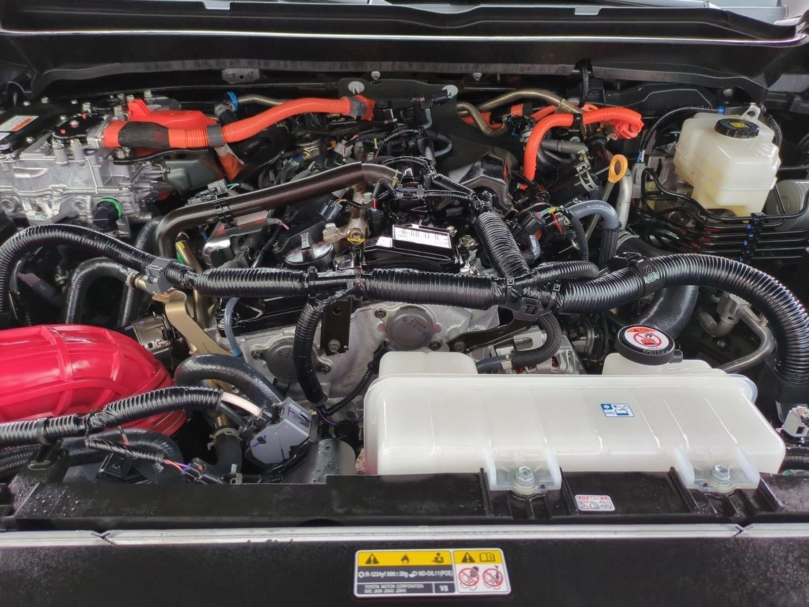 2025 Toyota Tacoma 4WD 4WD TRD Pro Hybrid Double Cab 5' Bed AT (Natl)