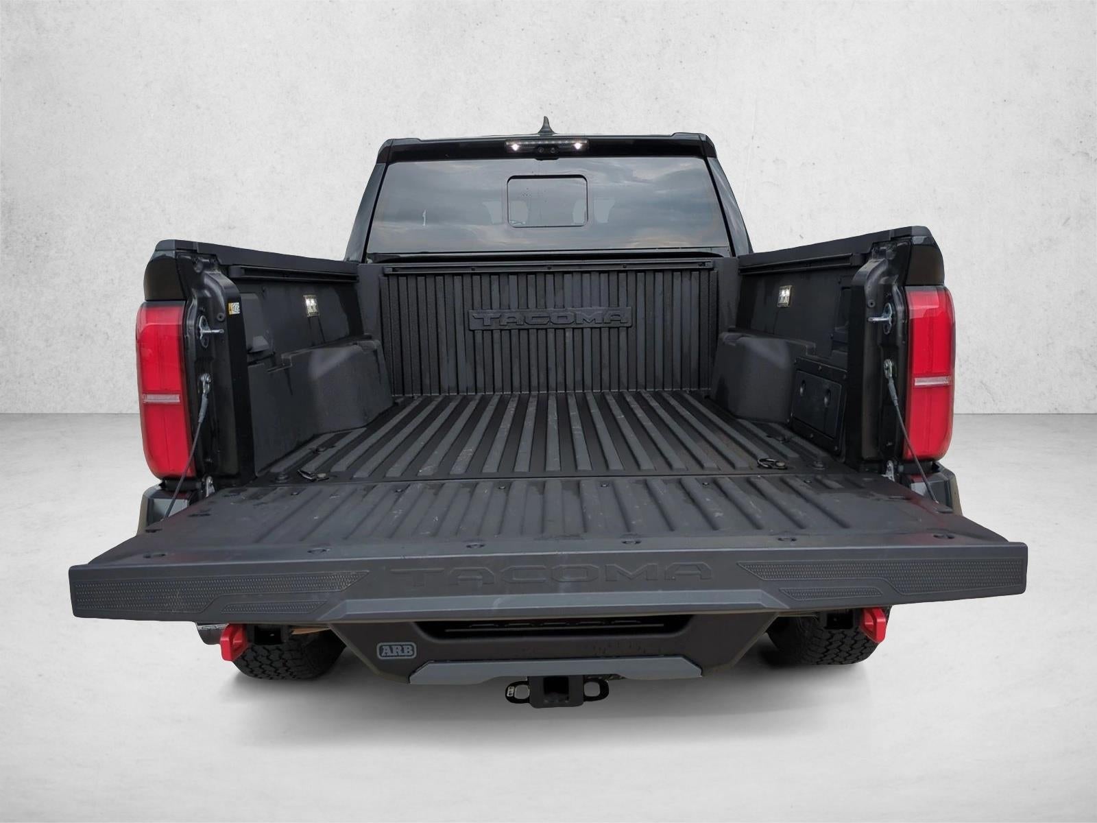 2025 Toyota Tacoma 4WD 4WD TRD Pro Hybrid Double Cab 5' Bed AT (Natl)