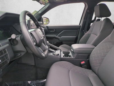 2024 Toyota Tacoma 4WD 4WD SR Double Cab 5' Bed AT (GS)