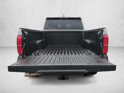 2024 Toyota Tacoma 4WD 4WD SR Double Cab 5' Bed AT (GS)