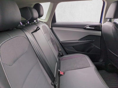 2023 Volkswagen Taos SE FWD