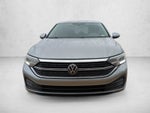 2022 Volkswagen Jetta SE Auto