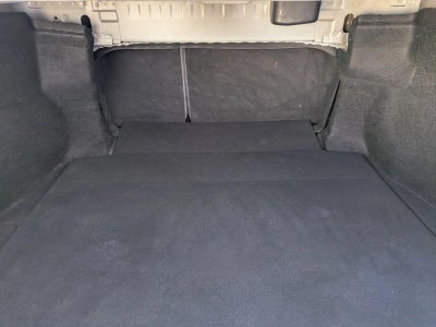 2019 Toyota Camry SE Auto (SE)