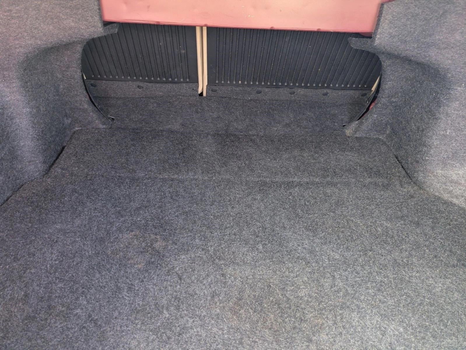 2017 Toyota Camry LE Auto (SE)