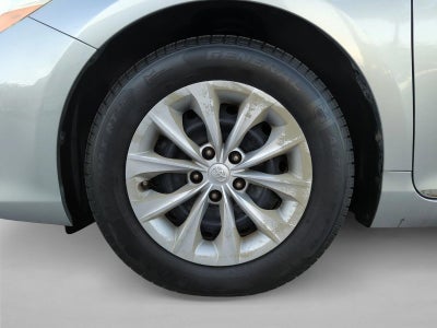 2015 Toyota Camry 4dr Sdn I4 Auto LE (SE)