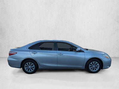 2015 Toyota Camry 4dr Sdn I4 Auto LE (SE)