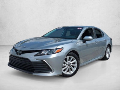 2022 Toyota Camry LE Auto (SE)