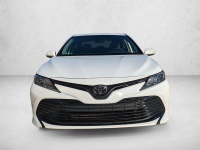 2020 Toyota Camry LE Auto (SE)
