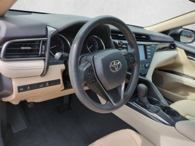 2020 Toyota Camry LE Auto (SE)