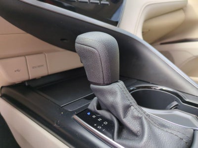 2020 Toyota Camry LE Auto (SE)