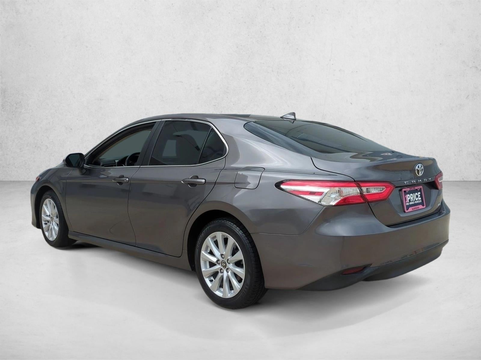 2020 Toyota Camry LE Auto (SE)