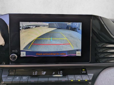 2025 Toyota Camry LE (SE)