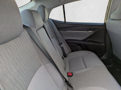 2025 Toyota Camry LE (SE)