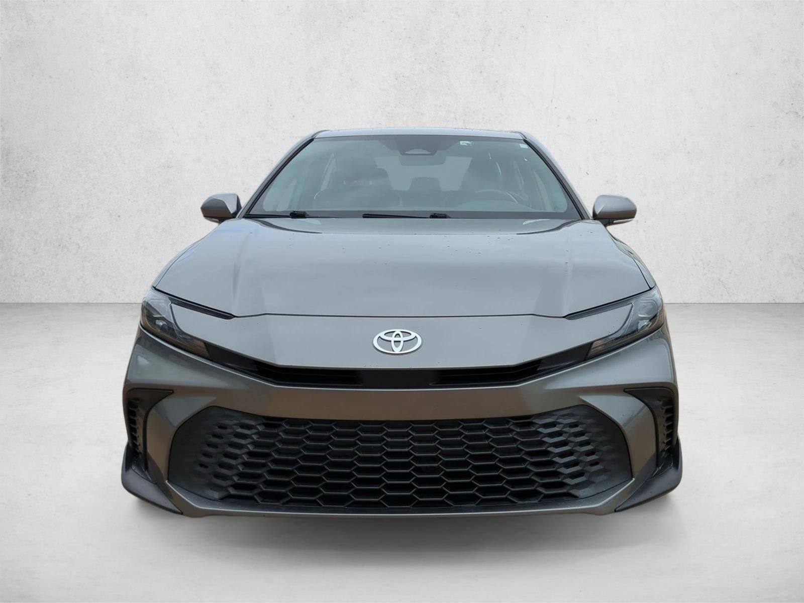 2025 Toyota Camry SE (SE)