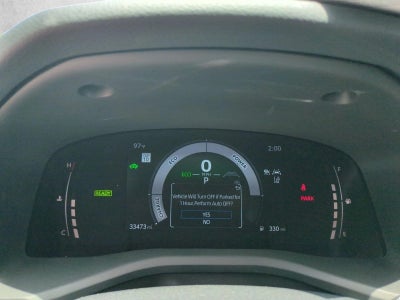 2025 Toyota Camry LE (Natl)