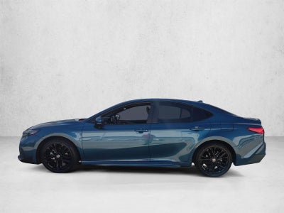 2025 Toyota Camry SE (SE)