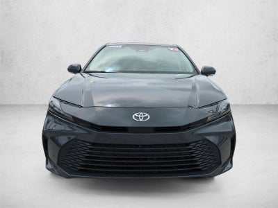 2025 Toyota Camry LE (Natl)