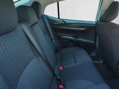 2025 Toyota Camry LE (SE)