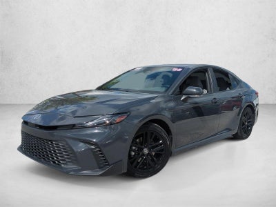 2025 Toyota Camry SE (SE)