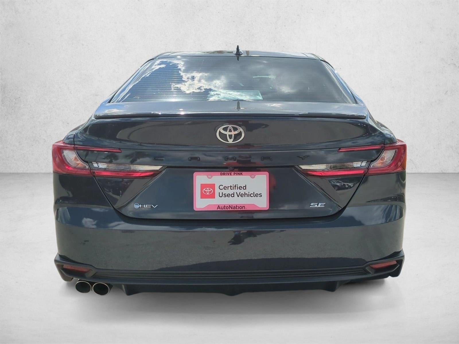 2025 Toyota Camry SE (SE)