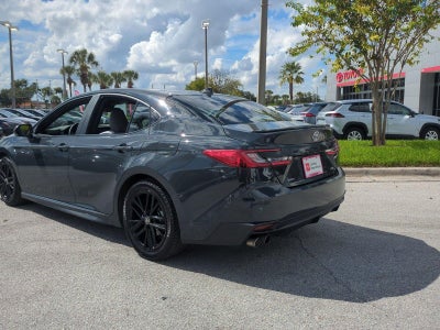2025 Toyota Camry SE (SE)