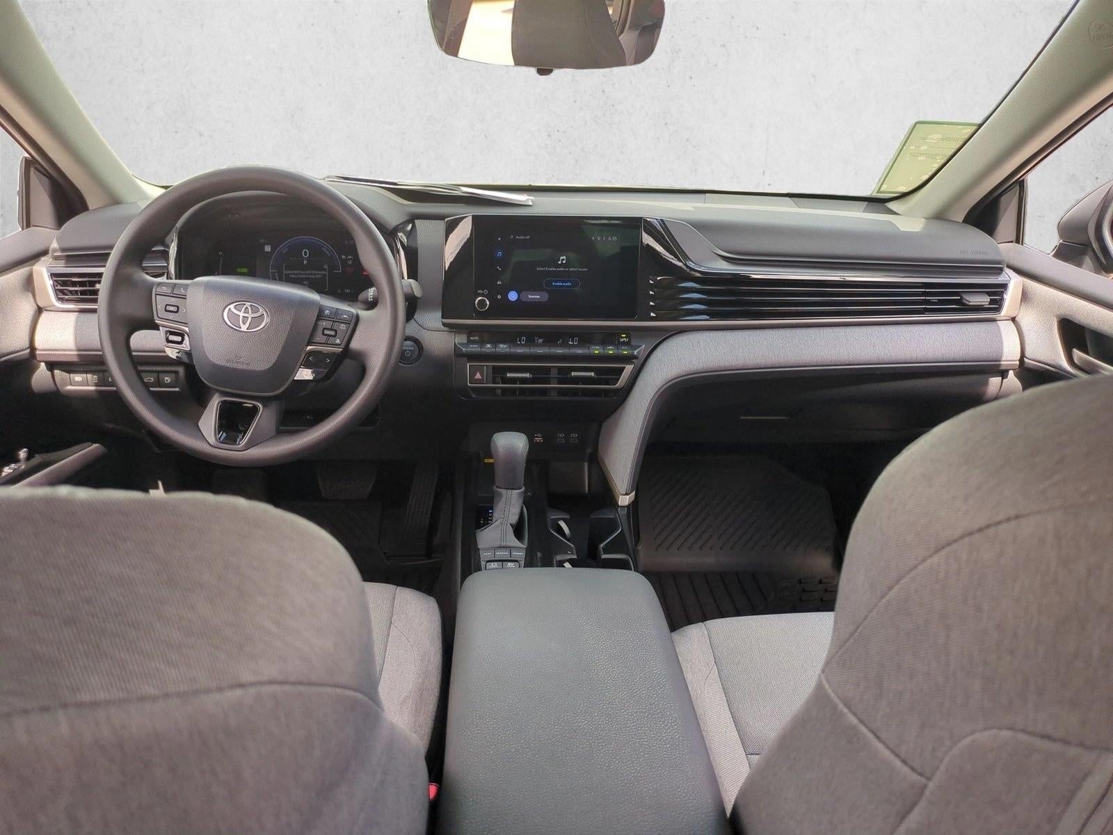 2026 Toyota Camry LE (Natl)