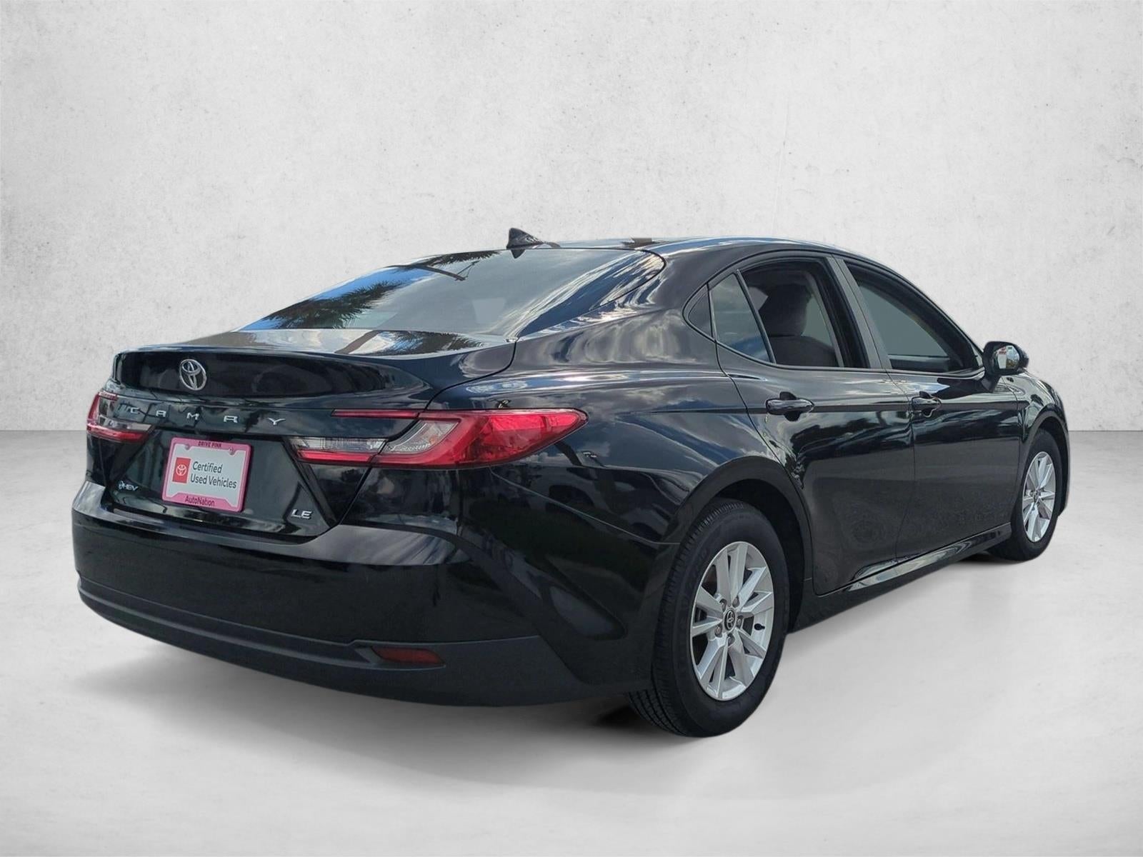 2026 Toyota Camry LE (Natl)