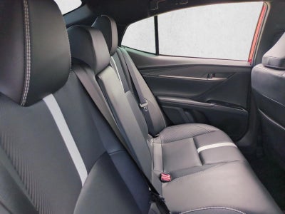 2025 Toyota Camry SE (Natl)
