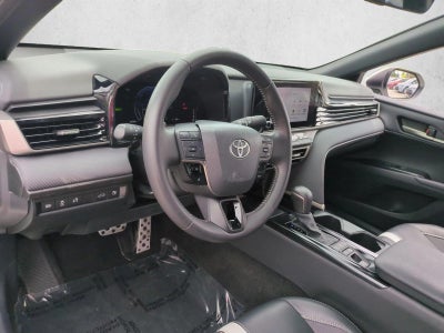 2025 Toyota Camry SE (SE)