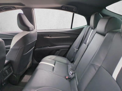 2025 Toyota Camry SE (SE)