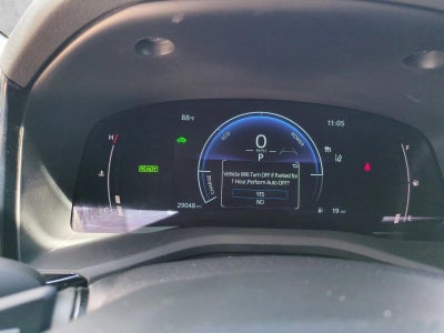 2025 Toyota Camry SE (Natl)