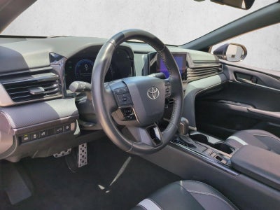 2025 Toyota Camry SE (SE)
