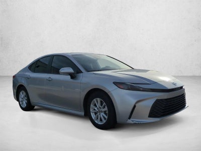 2025 Toyota Camry LE (Natl)