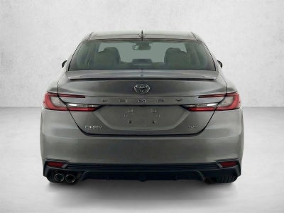 2025 Toyota Camry SE (Natl)