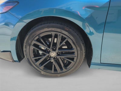 2025 Toyota Camry SE (SE)