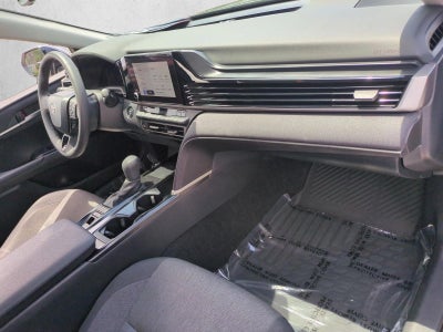 2026 Toyota Camry LE (SE)