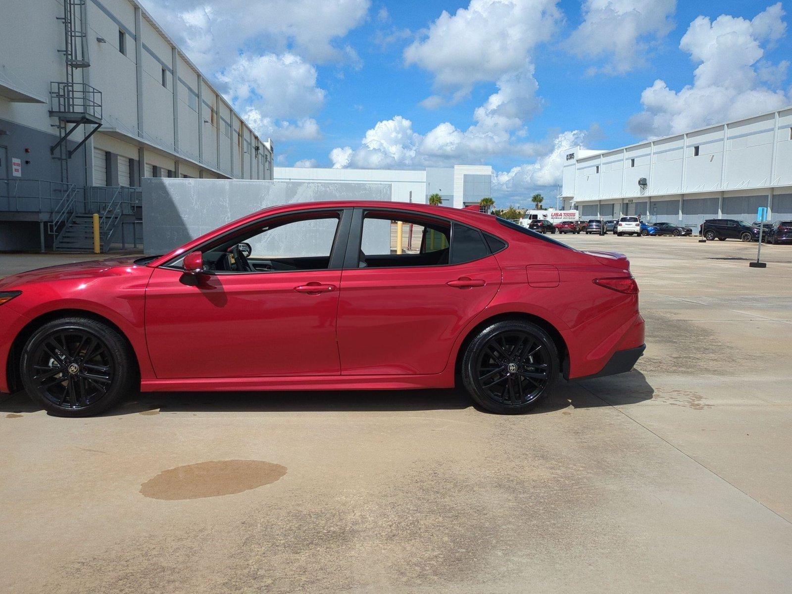 2026 Toyota Camry SE (SE)