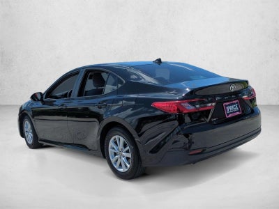 2025 Toyota Camry LE (SE)