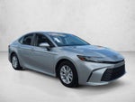 2025 Toyota Camry LE (SE)